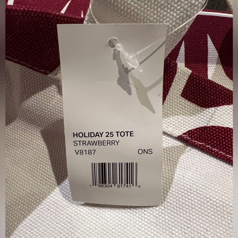 New With Tags Vuori Limited Edition Holiday 2025 Tote in Strawberry 🍓 NWT - Picture 4 of 8